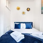 Elegant Three Bed Apt In The Heart Of Marylebone