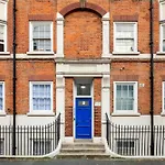 Elegant Three Bed Apt In The Heart Of Marylebone