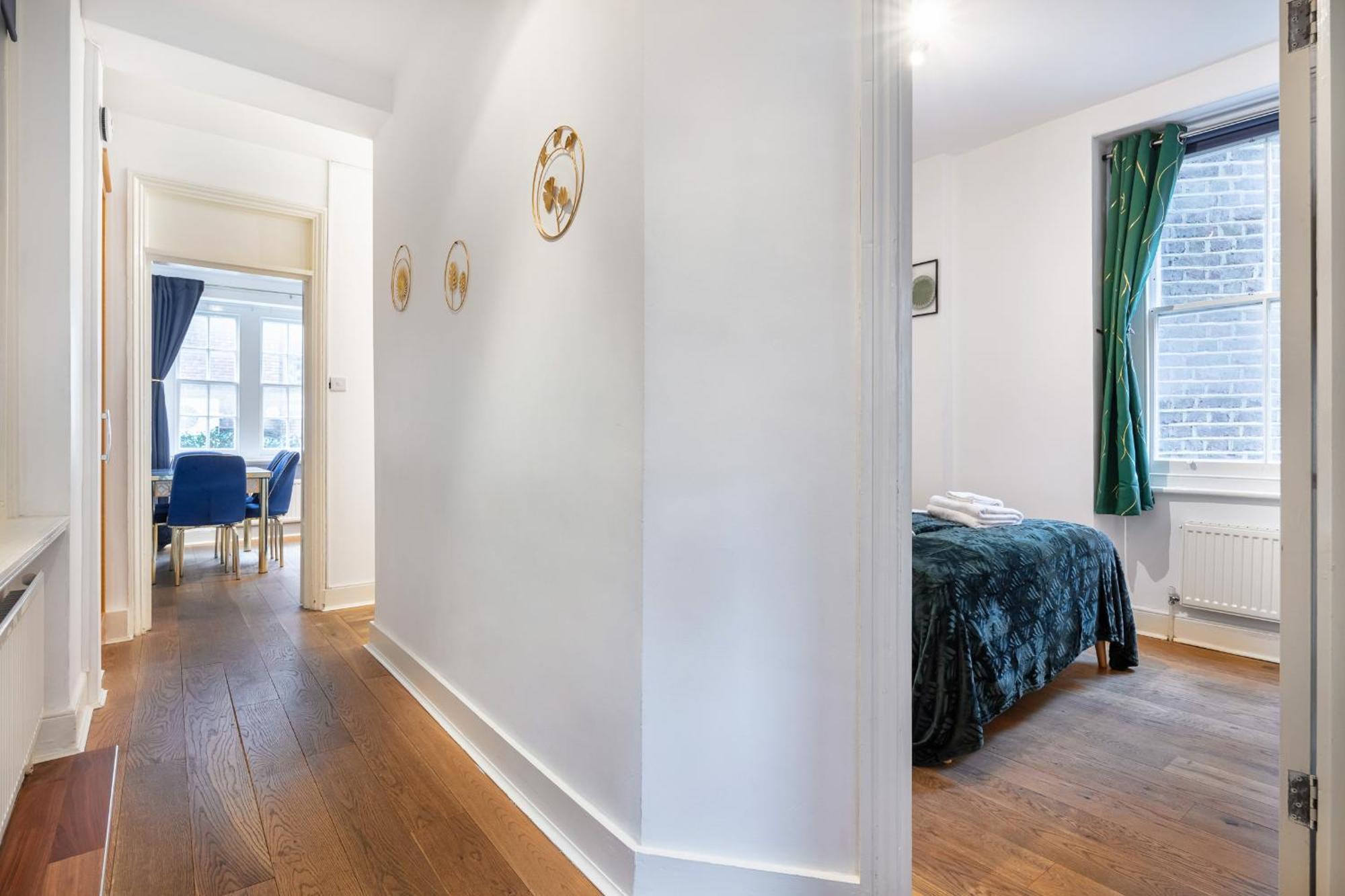 Elegant Three Bed In The Heart Of Marylebone