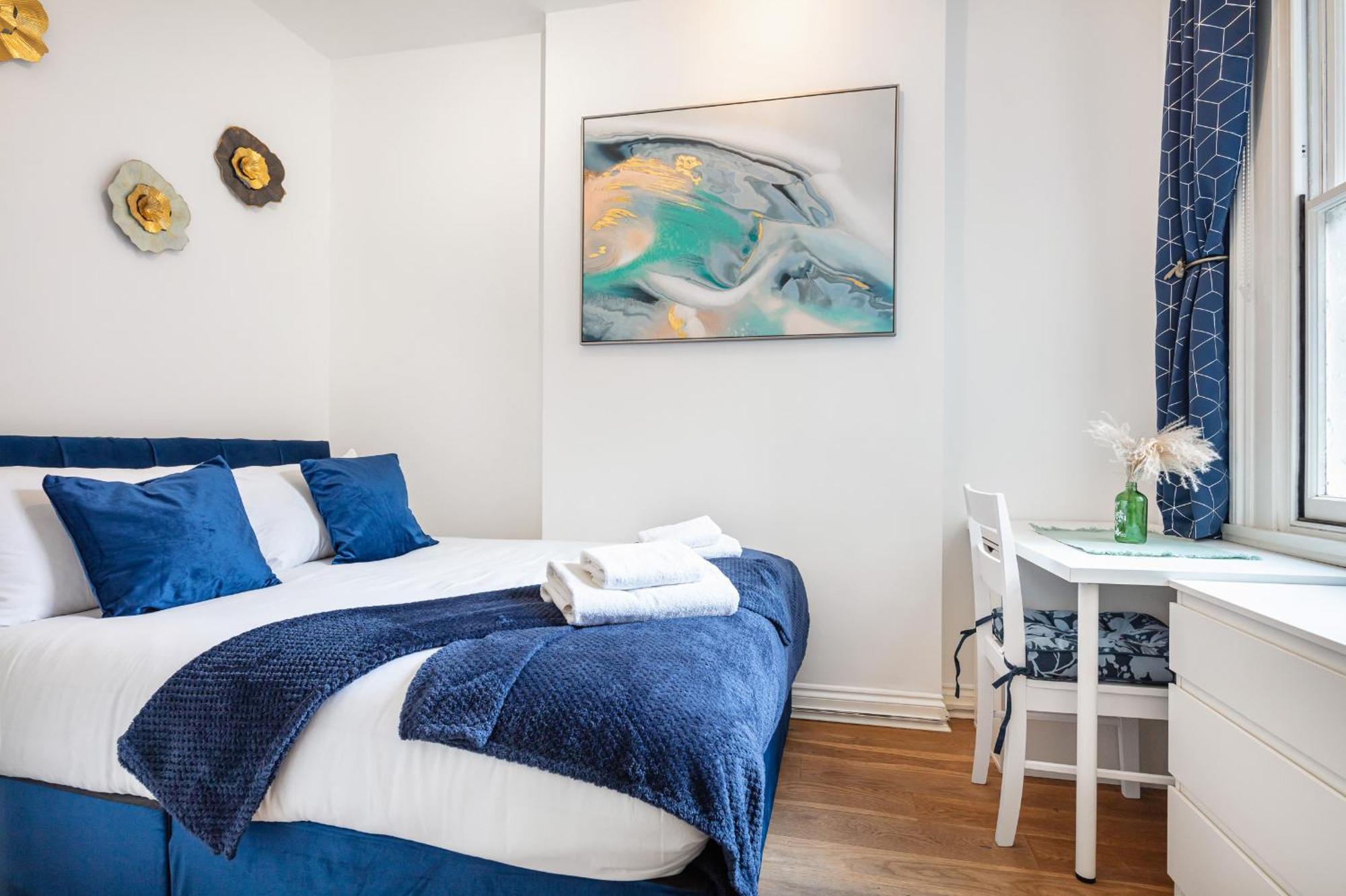 Elegant Three Bed In The Heart Of Marylebone